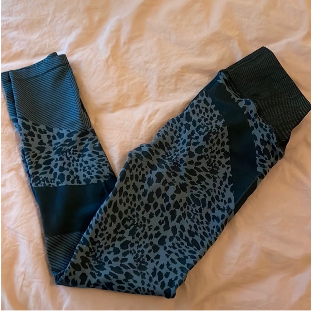 Good american leggins 2/3